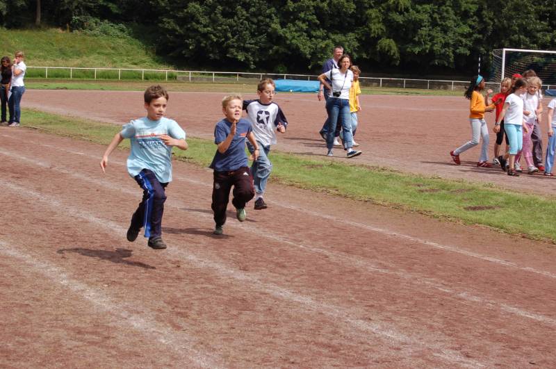 <i><b>Bundesjugendspiele 2007 - 098</b></i>